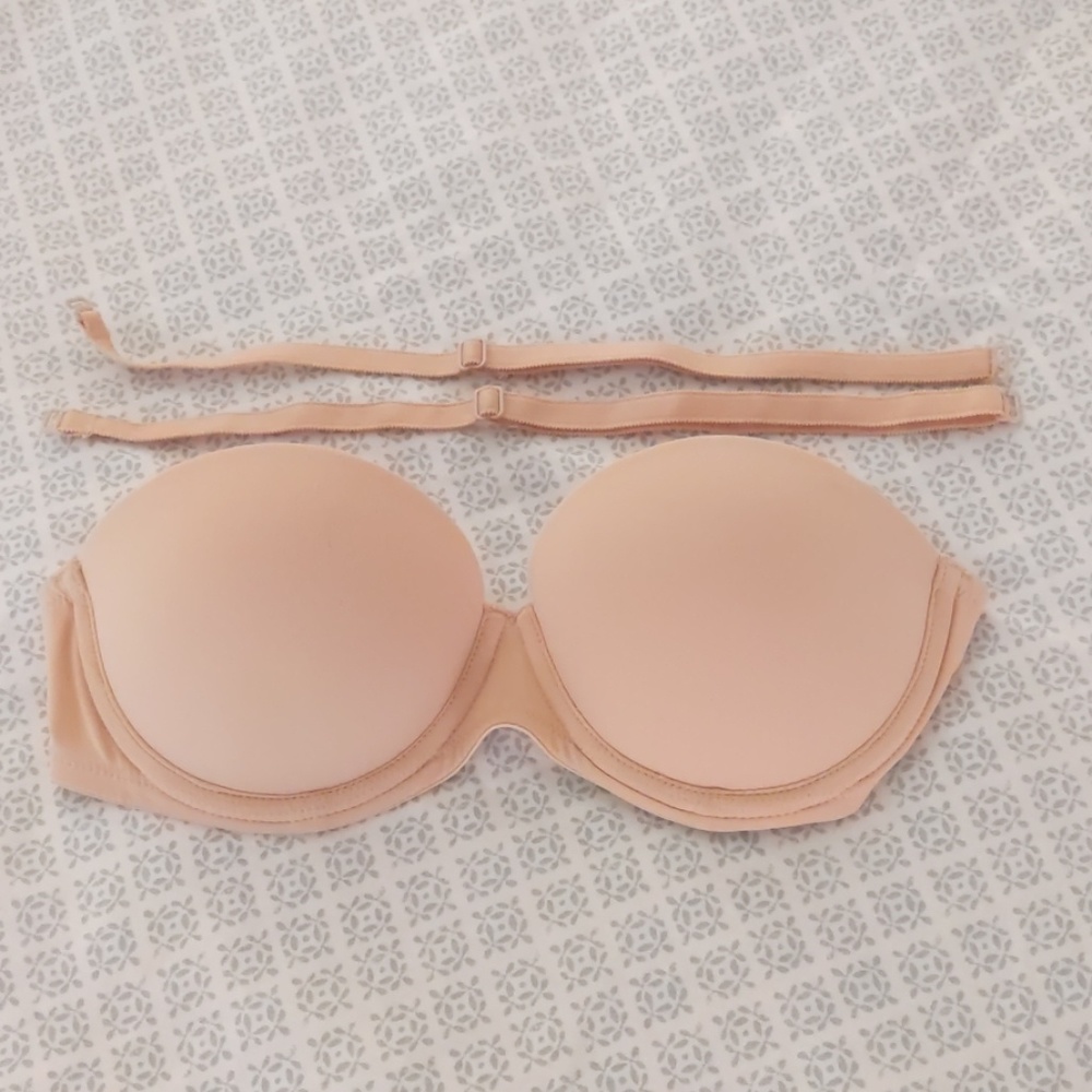 VS PINK Strapless Push-up Bra